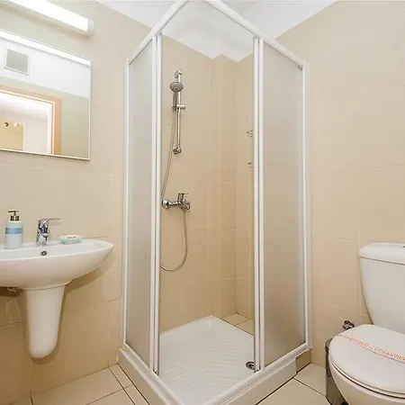 Apartament Rent Private 122